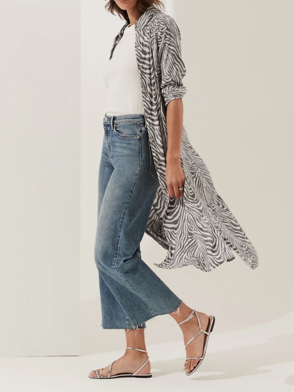 BR Factory Midi Shirt Dress w/Charcoal Slip & Pockets in Gray/White Zebra Print - Picture 3 of 4